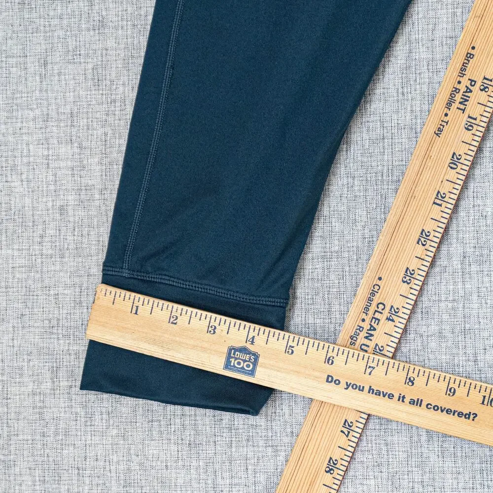 Vuori Men's Sunday Performance Jogger Pants in Blue size Medium - Picture 11 of 11